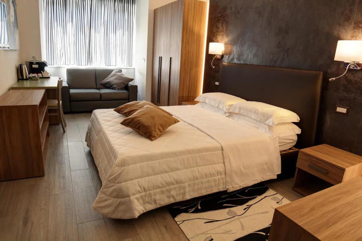 Arsenale Turin Rooms Екстер'єр фото